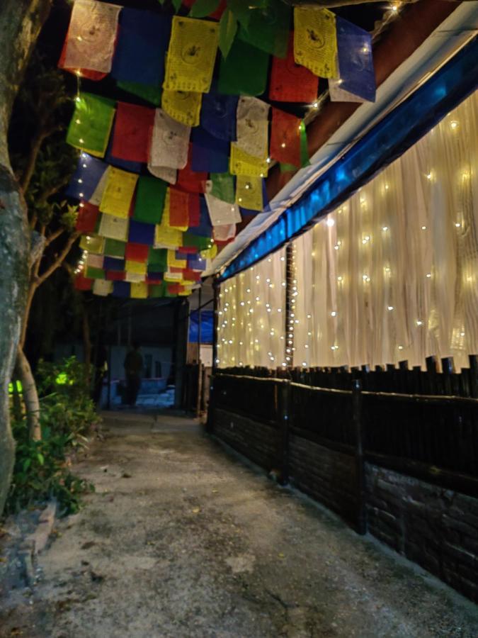 Moustache Mcleodganj Hostel McLeod Ganj Εξωτερικό φωτογραφία